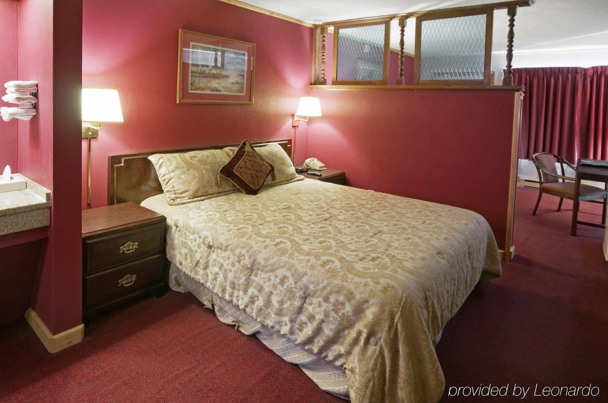 Americas Best Value Inn & Suites Macon At Sunset Dr Room photo